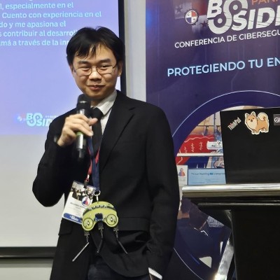 Eduardo Chong - Offensive Security Researcher